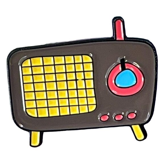 Radio Vintage Lapel Pin Retro Brown Brooch Enamel Badge Pin Accessories Jewelry - Picture 1 of 6
